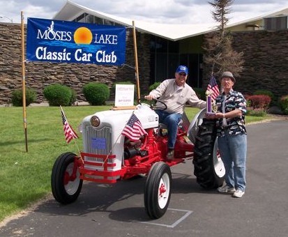 1953 Ford NAA Golden Jubilee - Tractor Class